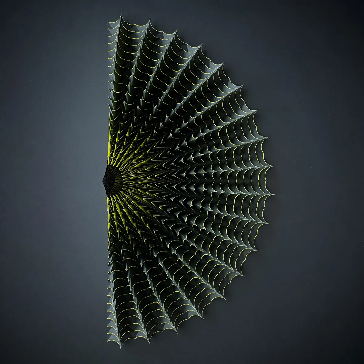 Das ganze Werk frontal, ein halbrunder Fächer schwarzer Schalen, zwischen denen die gelben Unterseiten hervortreten